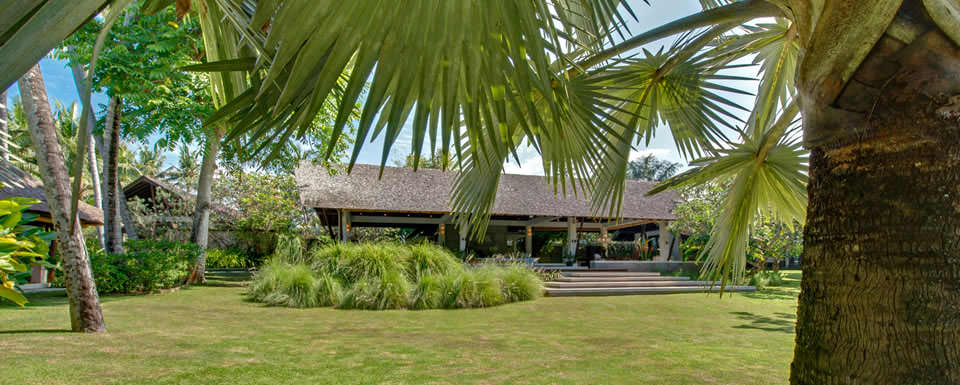 links-samadhana-villa-and-madagascan-palm-view.jpg