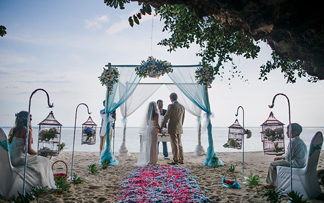 bali-beach-wedding-18.jpg