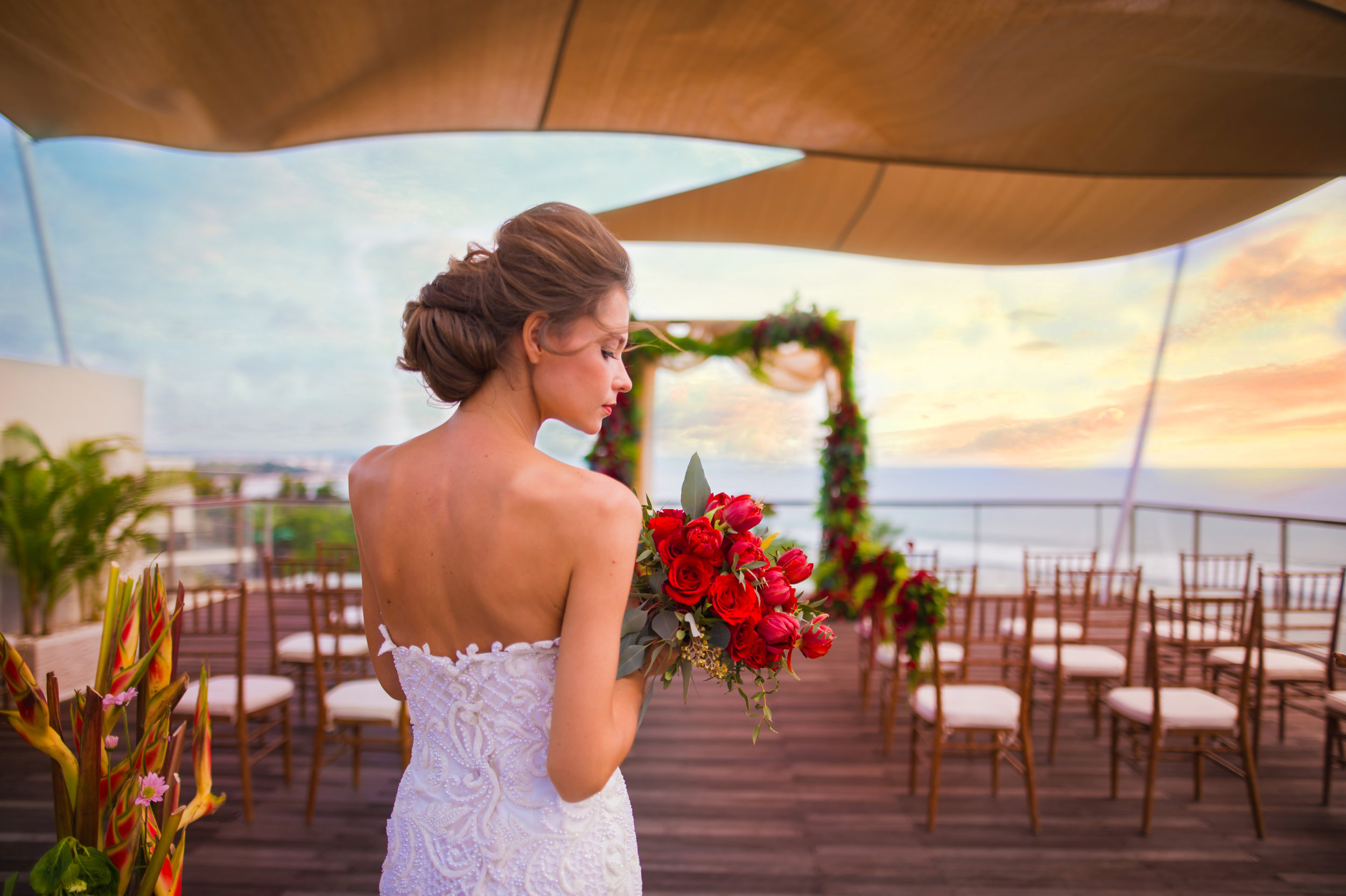 Sheraton Bali - Bene Rooftop - Bride.jpg