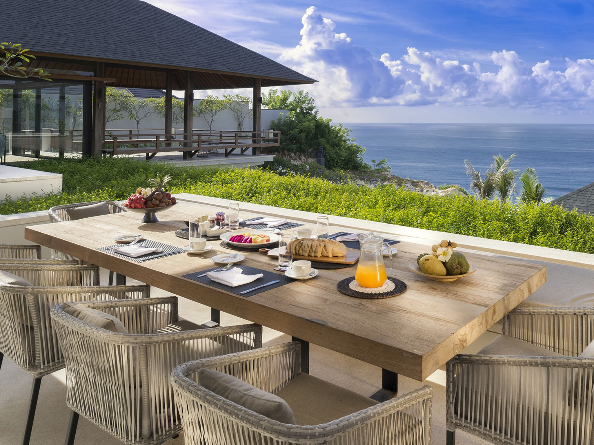 9. Sohamsa Estate - Villa Soham - Breakfast with a view.jpg