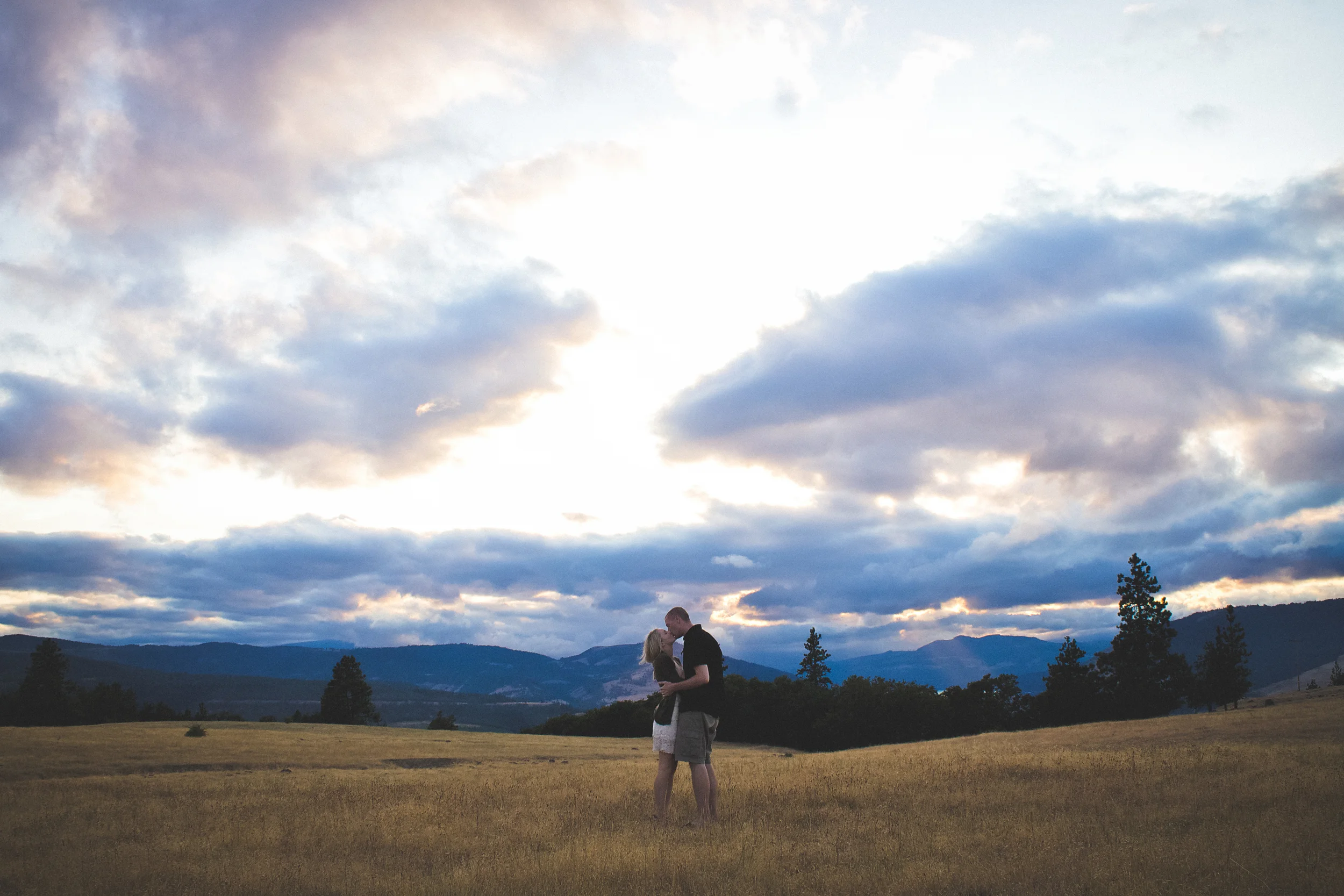 Becca + Scott ||  Oregon Mountian Magic