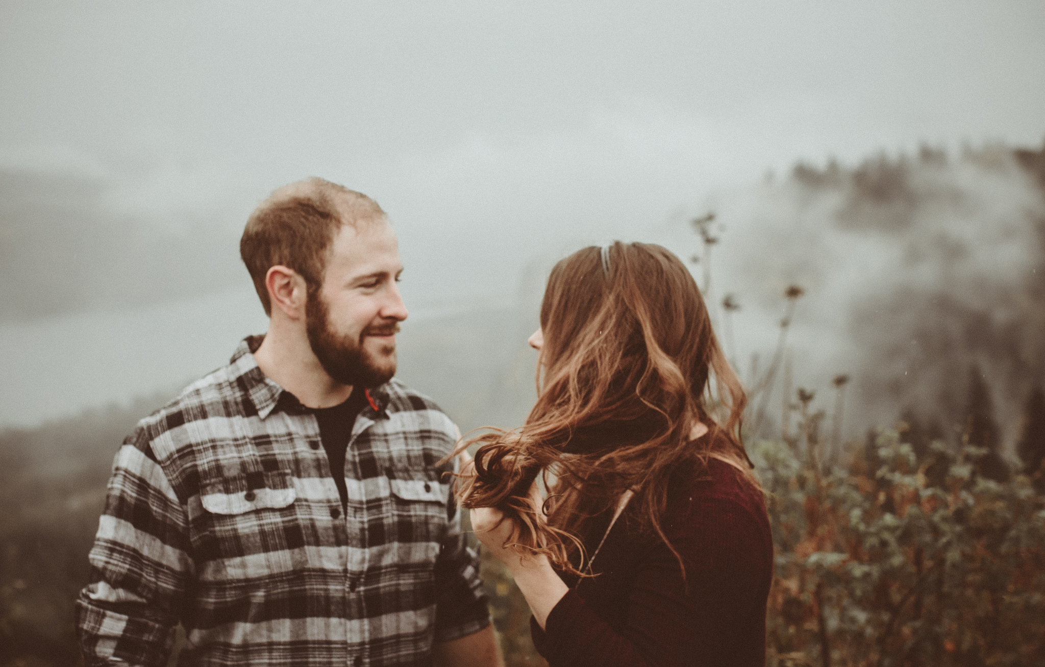 victoria columbia gorge engagement in the rain.  (10 of 125).jpg