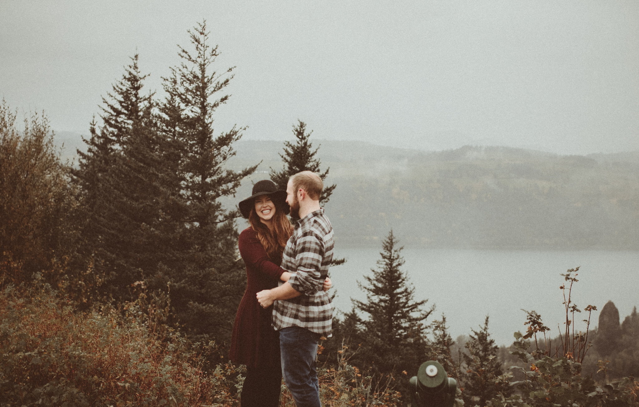 victoria columbia gorge engagement in the rain.  (25 of 125).jpg