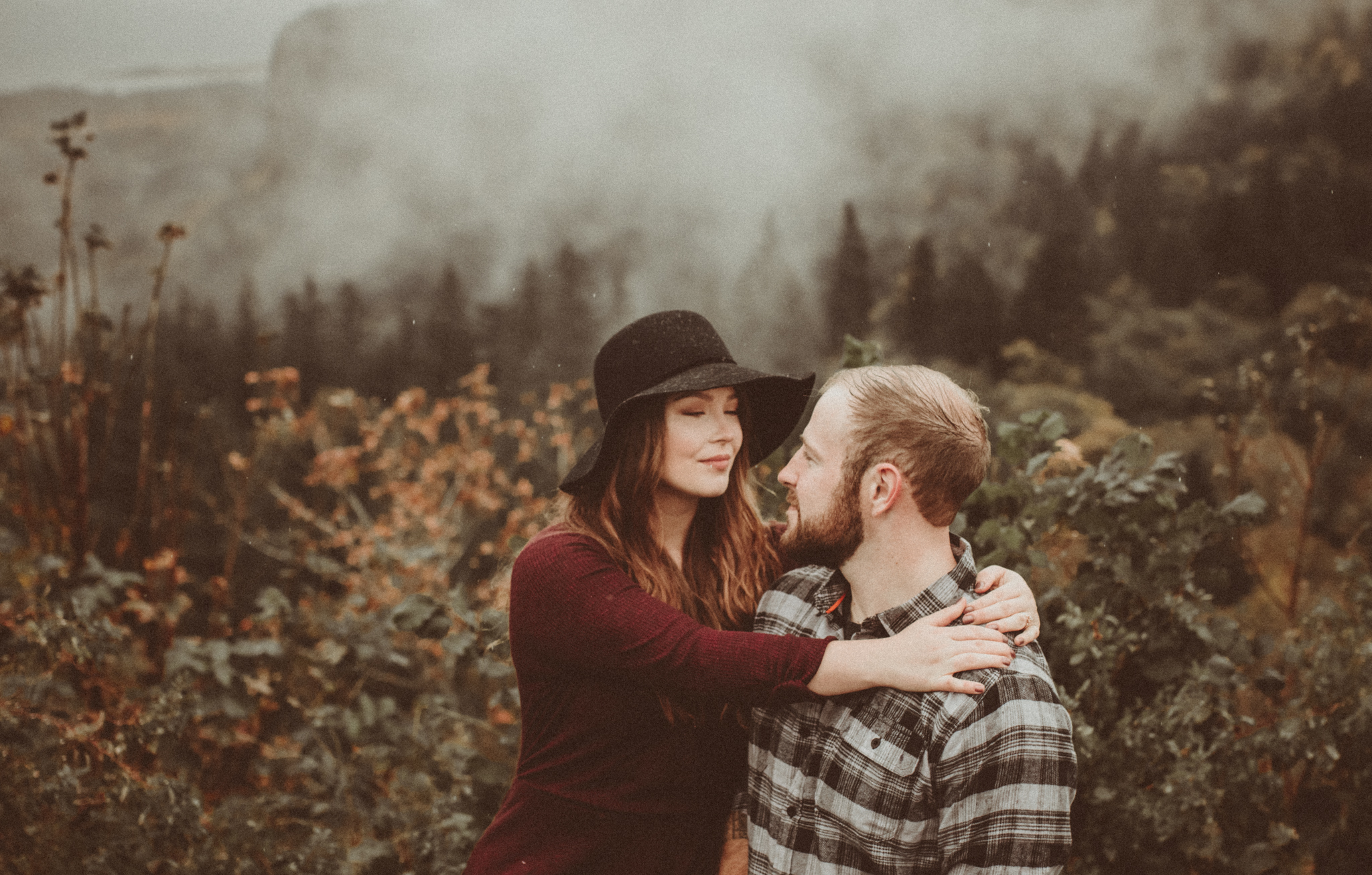 victoria columbia gorge engagement in the rain.  (27 of 125).jpg