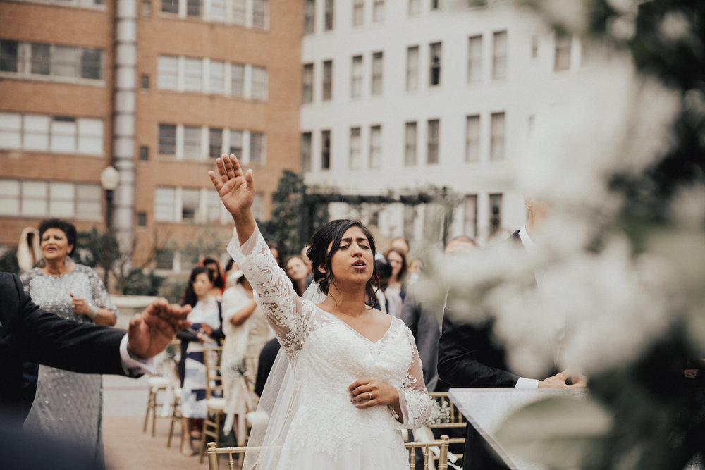 Jon + Ginsey ceremony  (171 of 272).jpg