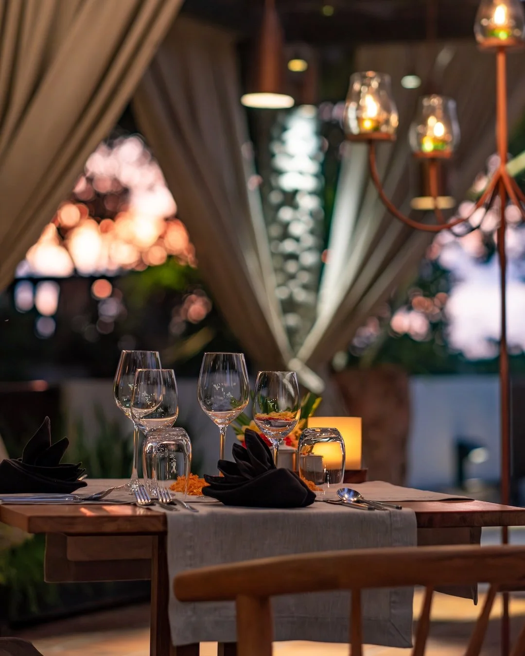 When the sky turns gold and the jungle hums below, Copper becomes the most romantic table in Ubud. Candlelight, cocktails, and conversation that lingers long after the last bite. 🌙🥂✨ #RooftopDinnerUbud #RomanticDinner

Book A Table
Call +6236147928