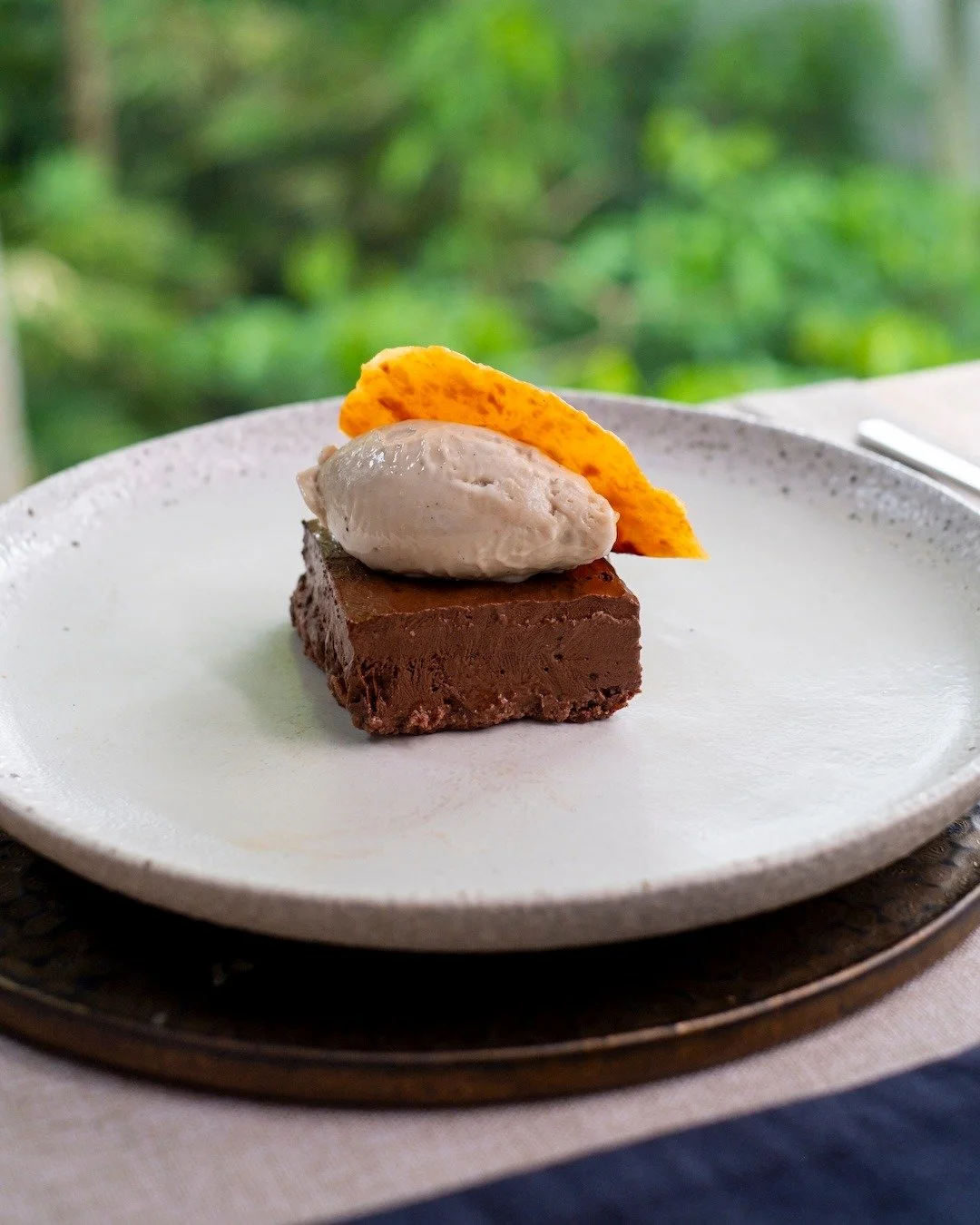 Plant-based, deeply satisfying. A raw vegan chocolate cake with a delicate coconut filling and a perfectly balanced vegan crust. 🍫🌿 #UbudEats #APerfectBite

RAW VEGAN CHOCOLATE CAKE
vegan crust, coconut filling
+ dinner dessert

Book A Table
Call +