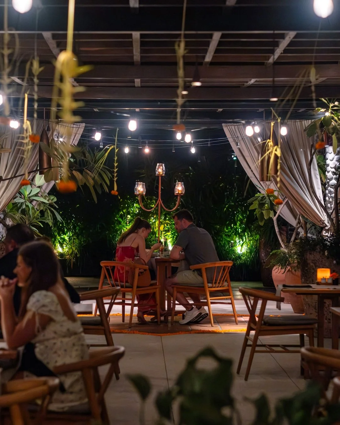 Not all dinners in Ubud are created equal ✨ Take it higher&mdash;where the cocktails are crisp, the plates are bold, and the jungle sets the mood.

Book A Table
Call +623614792888
WA +6281339512571
or visit www.copperubud.com

#ubudrestaurant #restau