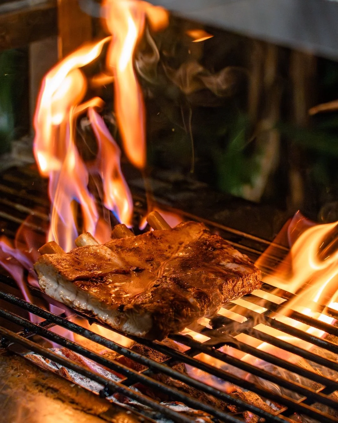 Dinner plans? We&rsquo;ve got you covered. 🍖

Tender Sticky Pork Ribs coated in sweet soy chili, paired with a refreshing young papaya salad and finished with a nutty pear trail. Comforting, vibrant, and made even better with good company. #UbudEats
