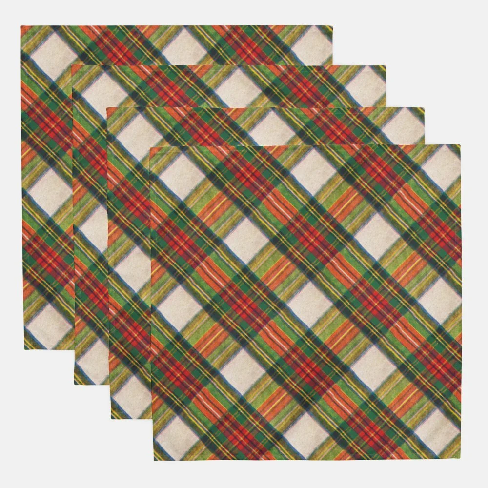 HOLIDAY-PLAID-NAPKINS-4.jpg