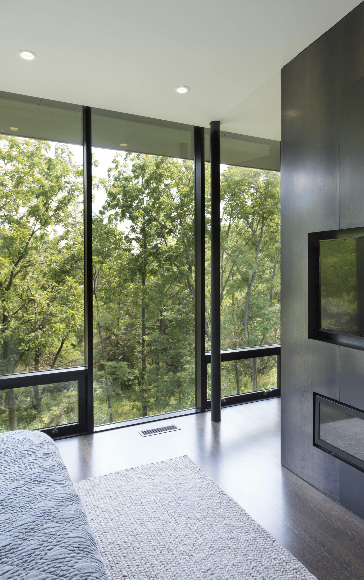 170804_Ravine_Residence-19_website.png
