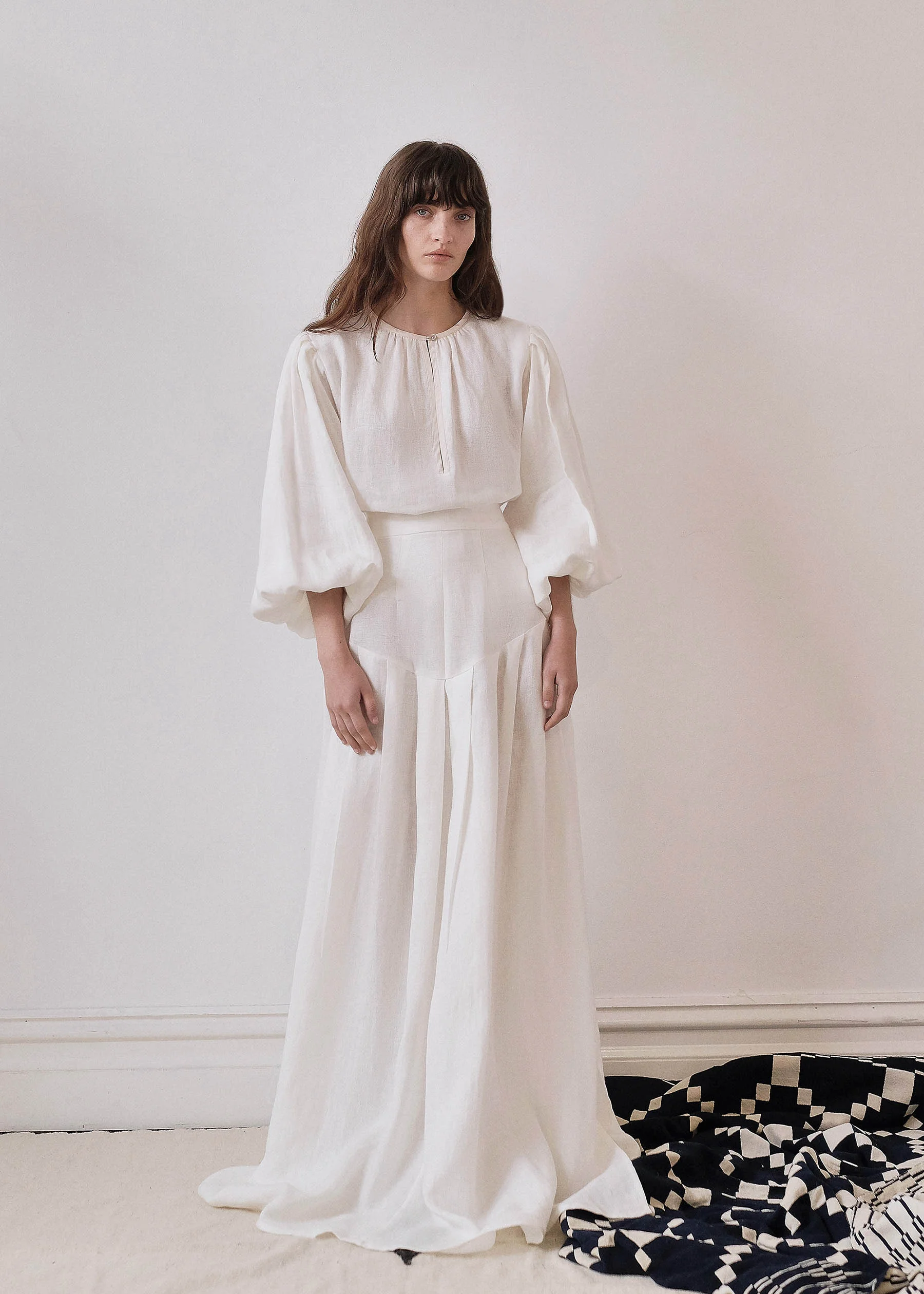 SARAH JANE CLARKE_Russi Skirt_No Frill_White_6 copy.jpg
