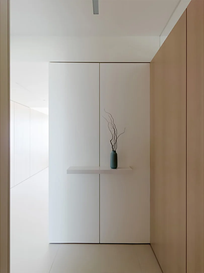 RUSSIAN HILL FLAT