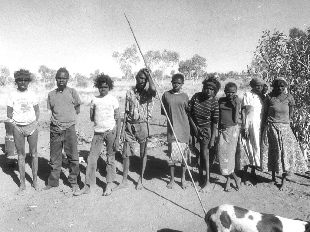 The clan who became known as the Pintupi nine.