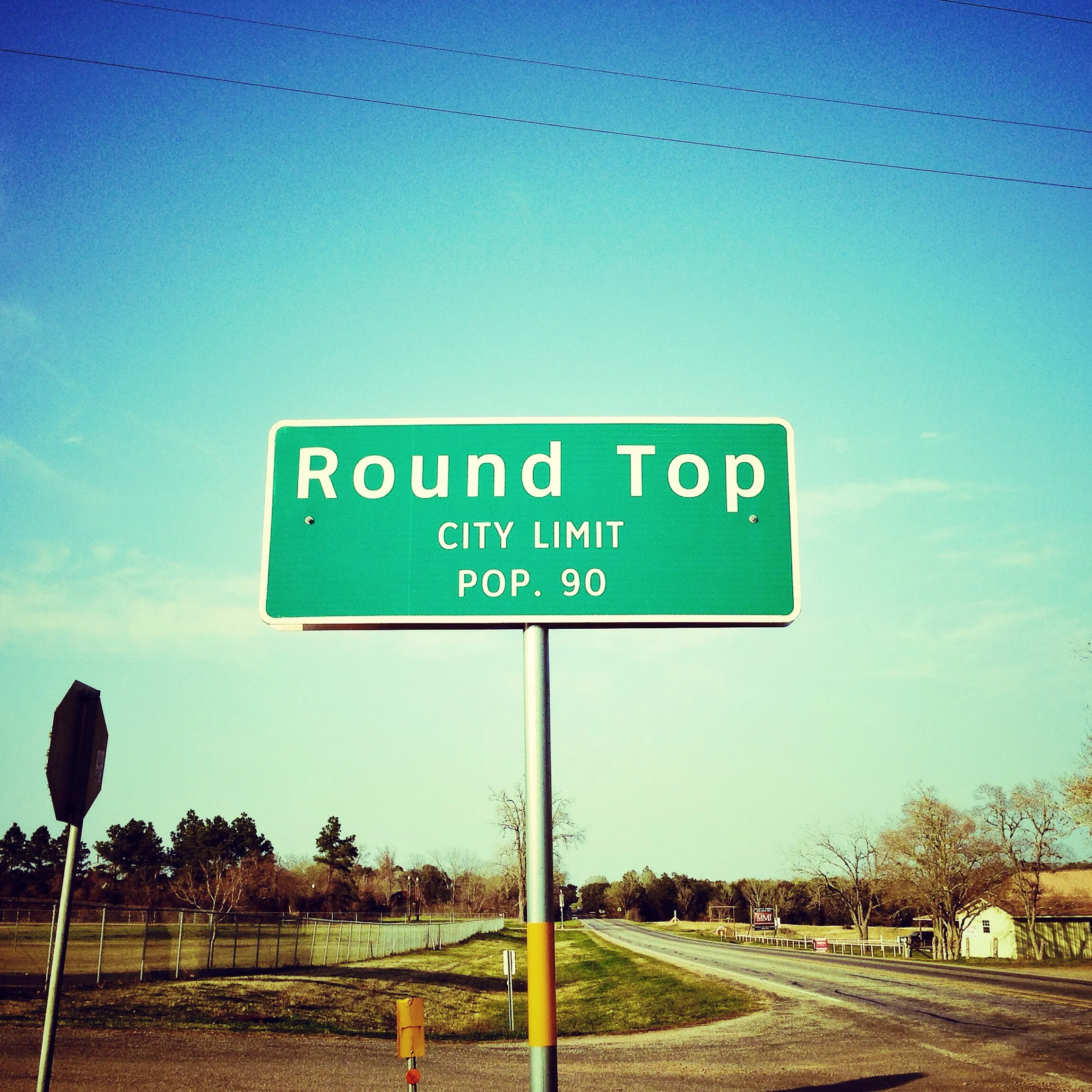 Round Top pop sign cropped.JPG