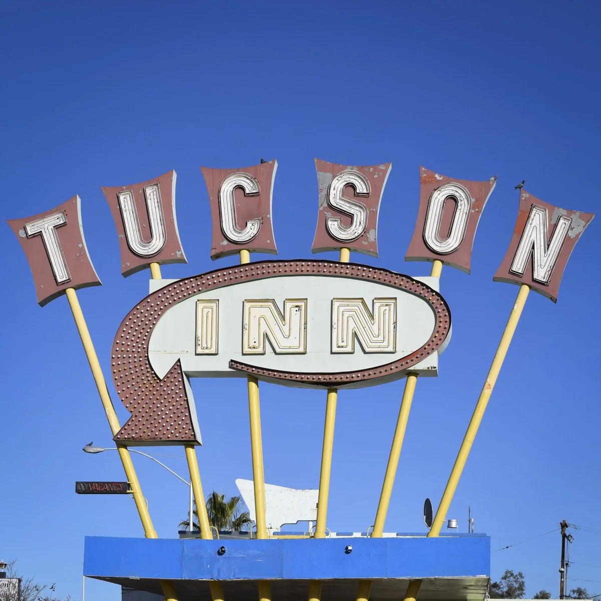 Tucson Inn 92 dpi.JPG