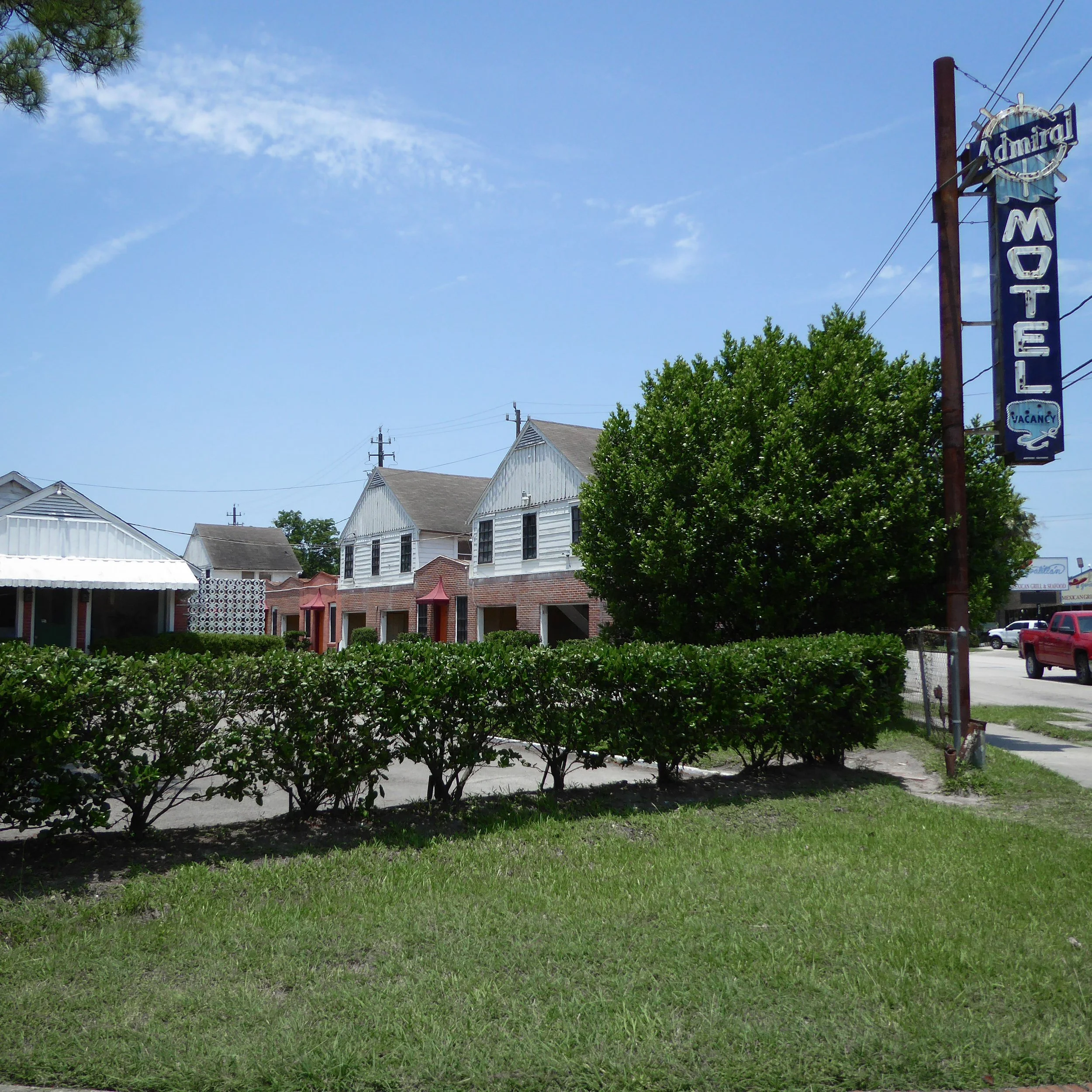 Admiral Motel 2, 2019