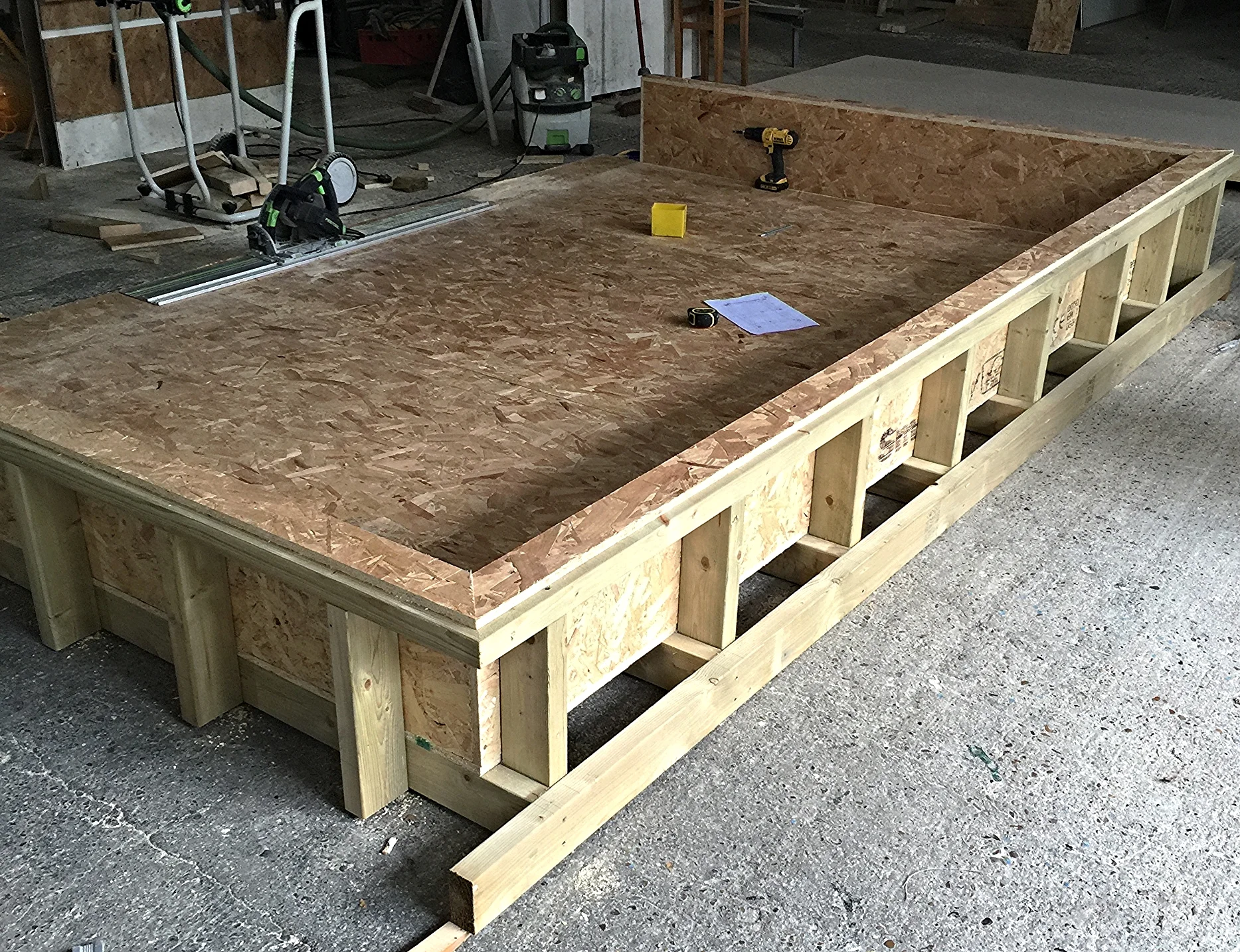 Replica of the garden as shown from behind - includes the edges of the flower boxes and the underneath decking,.