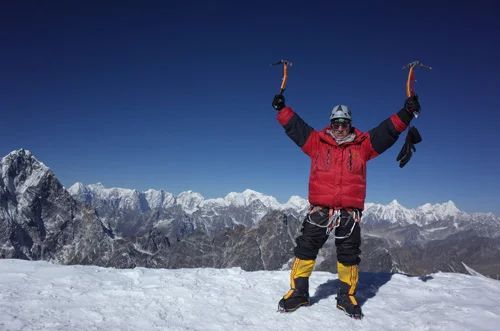 Lobuche Peak