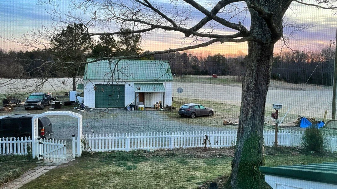 Waking to some pretty morning colors at @epworthfarmva. #roomwithaview #friendswithafarm