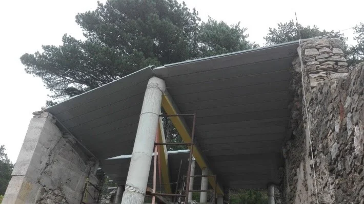 roof.jpg