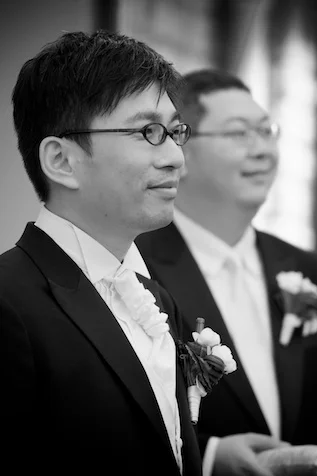 Hong Kong groom waits for his bride