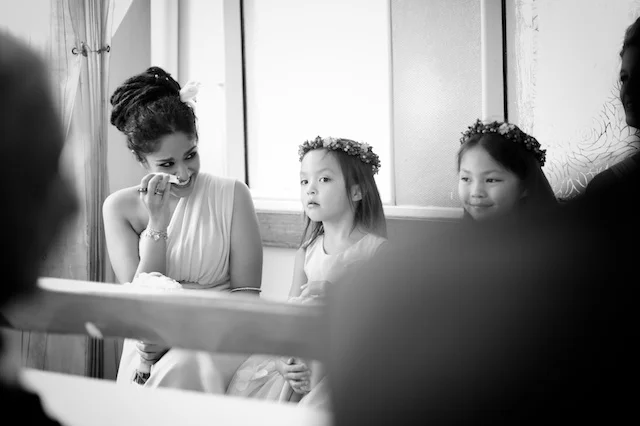 bridesmaid cries during hong kong star ferry wedding