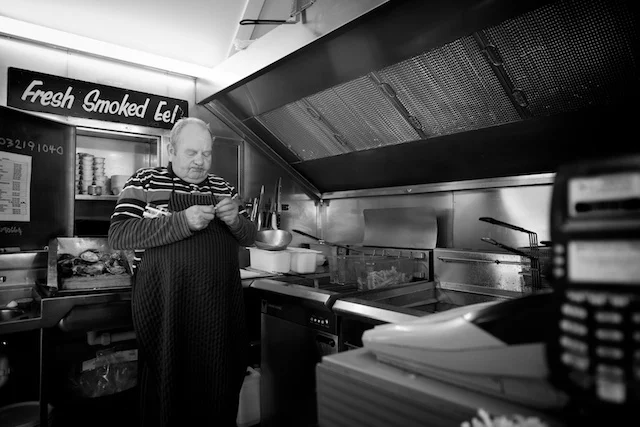 queenstown-new-zealand–pokerstars-snowfest-poker-tournament-fish-and-chips-aggys-shack-kitchen