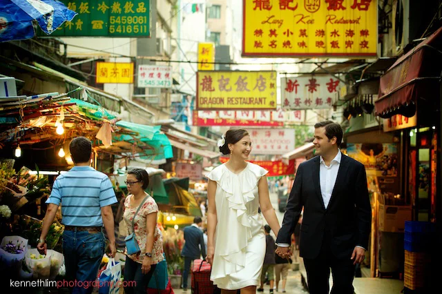 Hong Kong engagement market wedding photoshoot couple holding hands