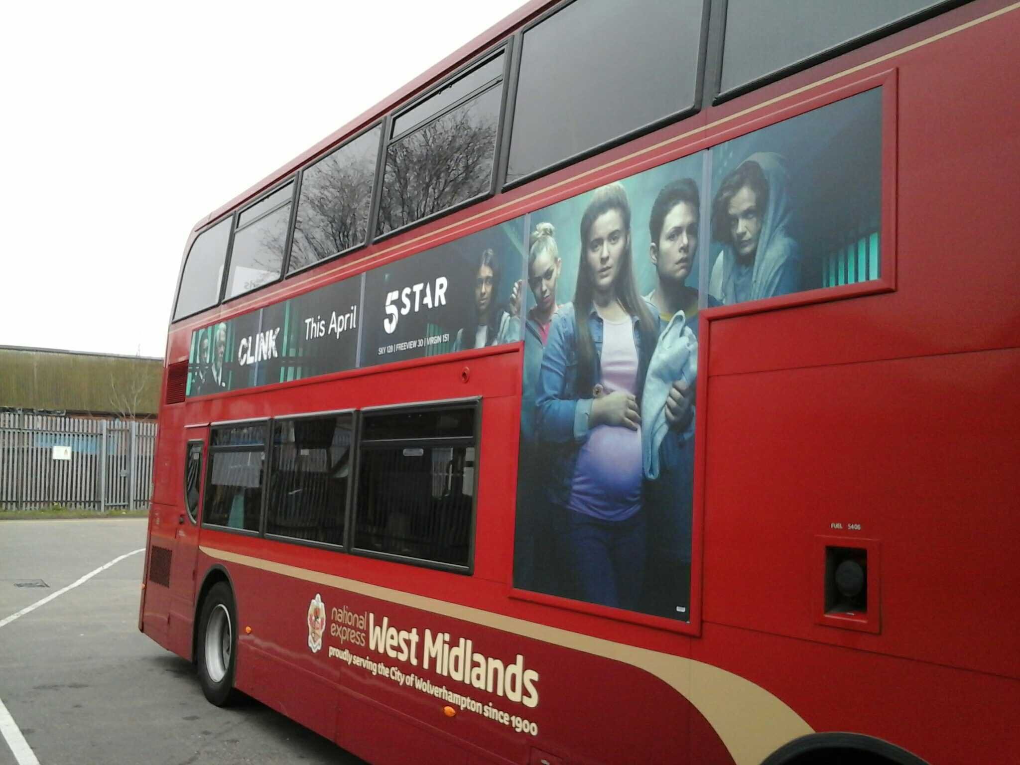 Clink Bus side
