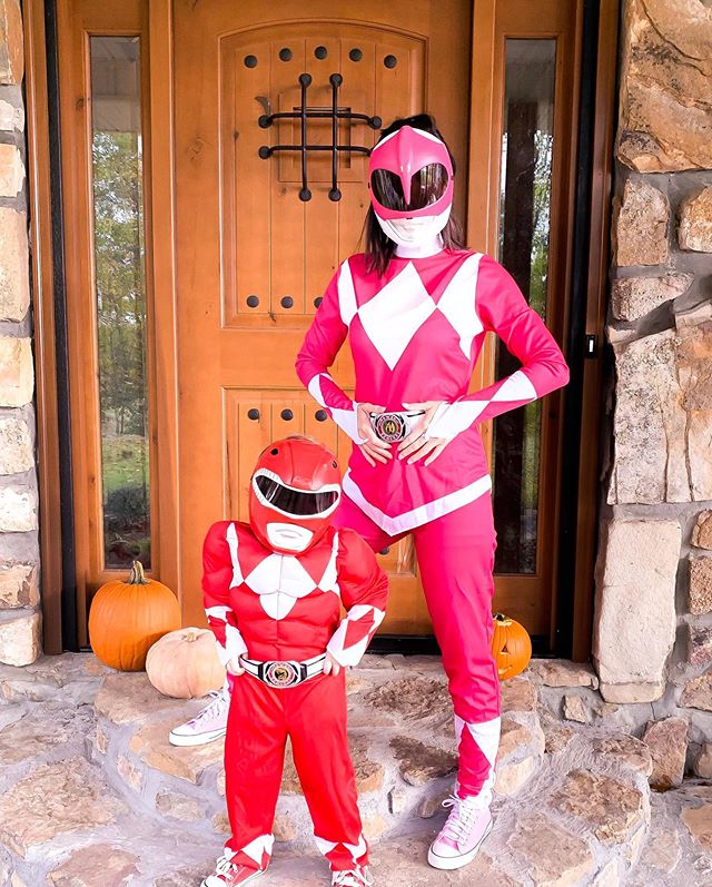 &ldquo;Zordon...come in&rdquo;  #powerrangers #redranger #pinkranger #happyhalloween #gogopowerrangers