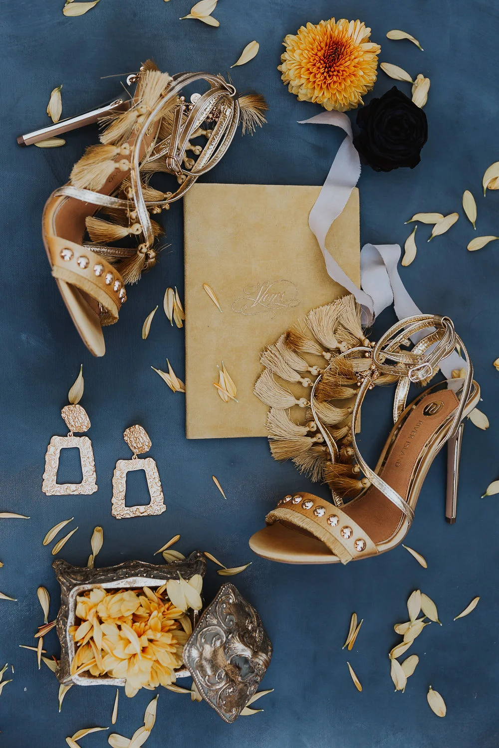 Wedding_Boutique_Italy_chrissy_gilmartin_Photography_Styled_Shoot_Ostuni_2018_Blog(62of187).jpg