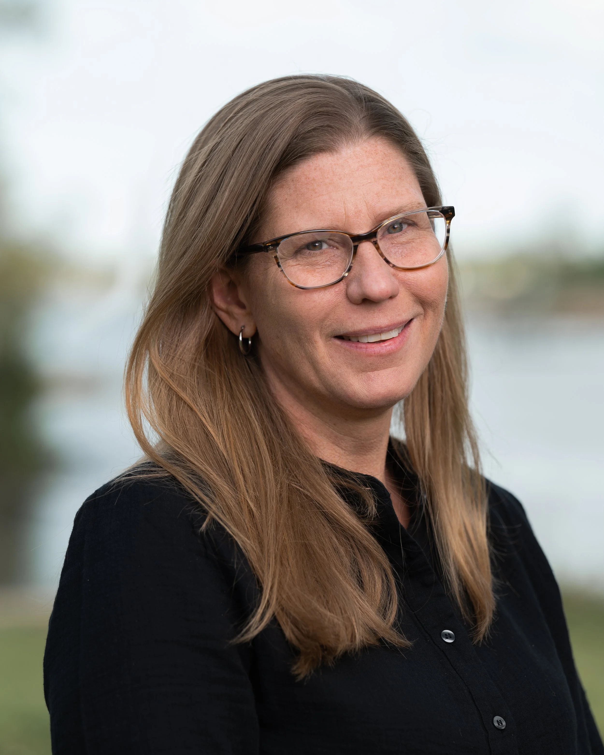 20230424 Portrait PWN Writers_0586-94.jpg