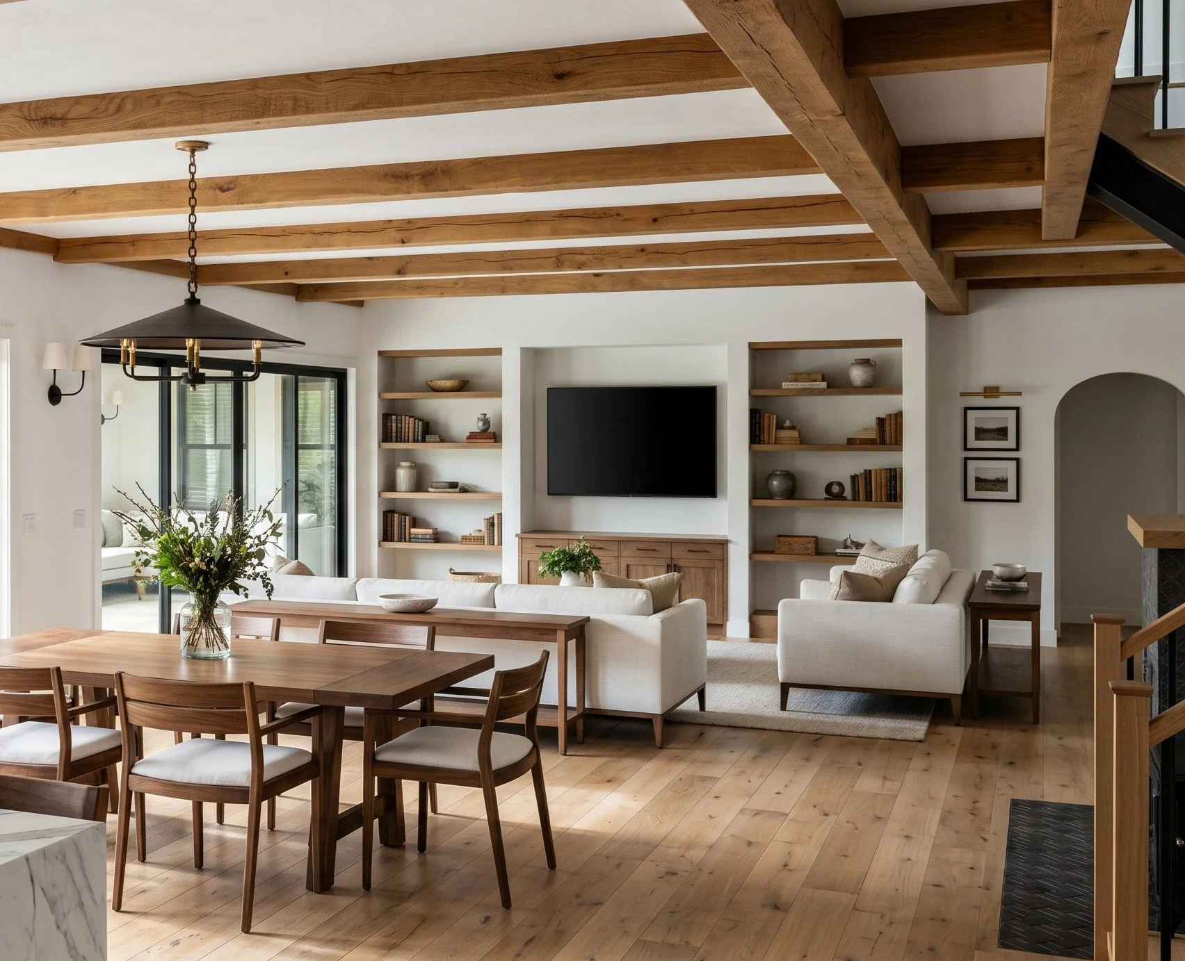 TrueNorth_W_InteriorLivingArea_1.2.jpg