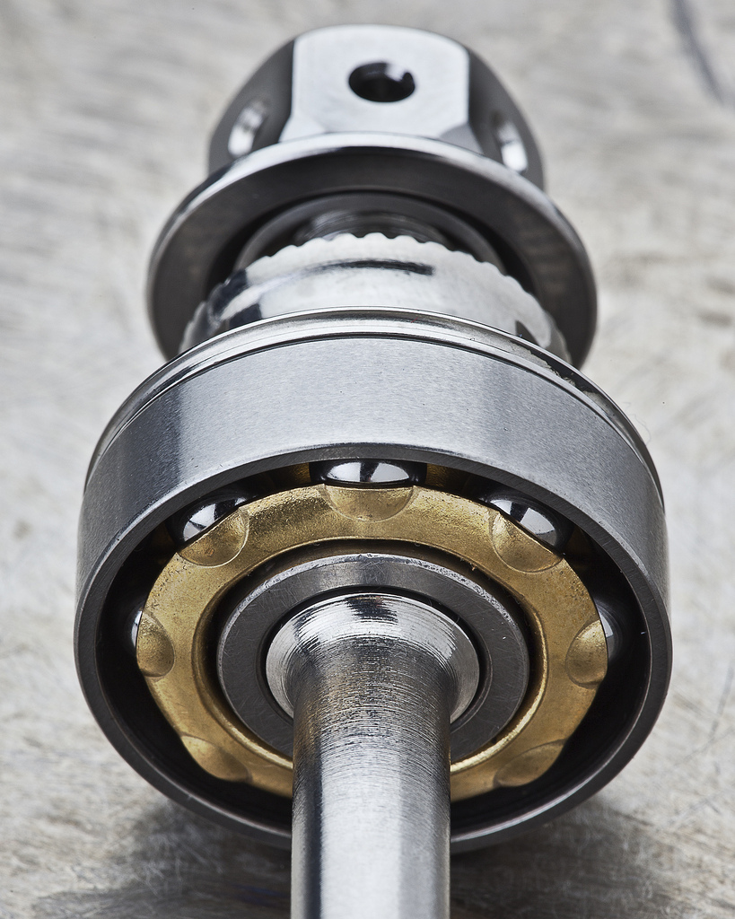  A close up of the The Magneto bearing. An upgrade option. 