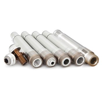  Numerous axle options from Chris King. 