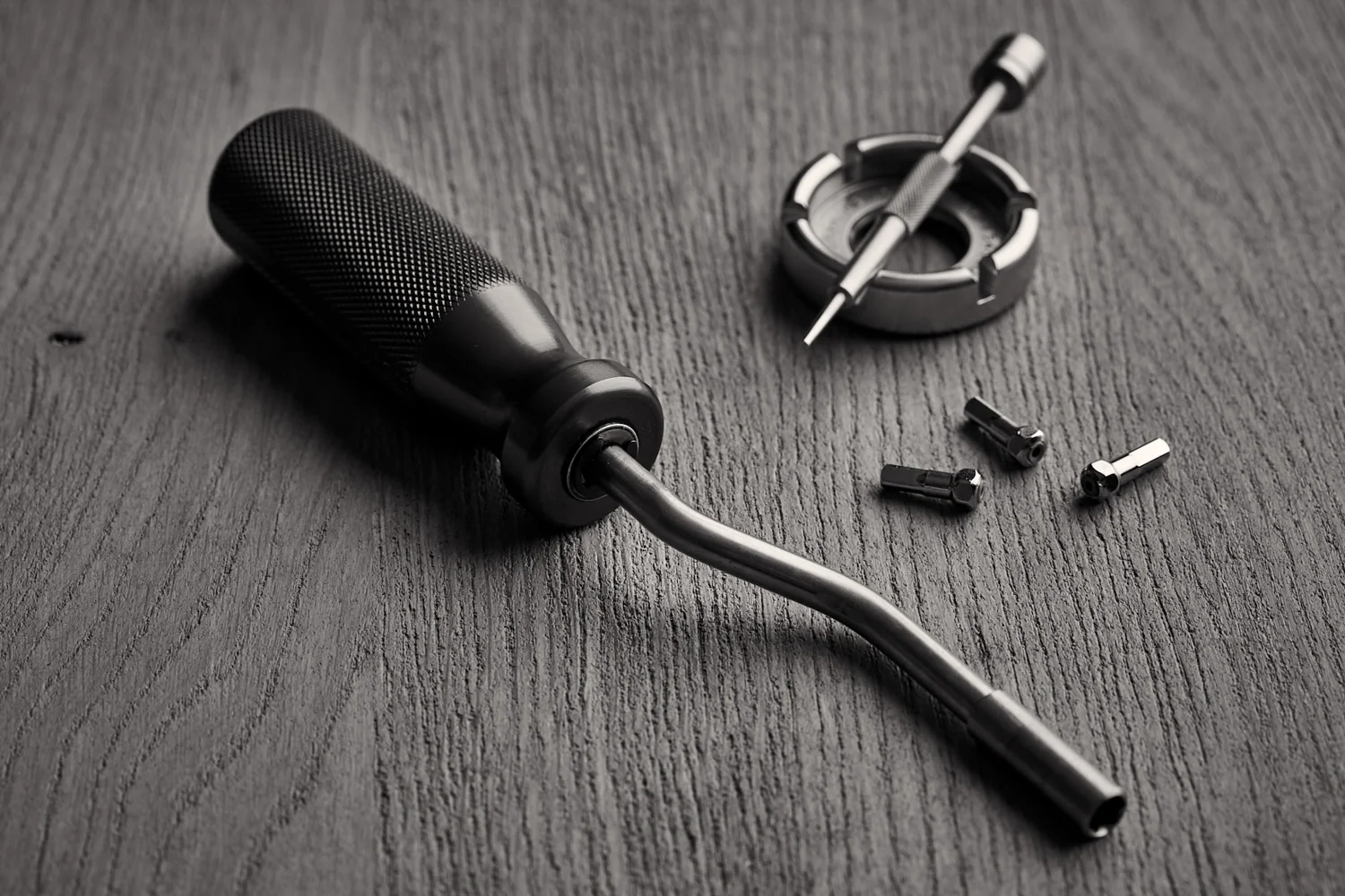  A 5.5mm Hex head spoke nipple driver, made in California by Bicycle Research. Also the "Mulfinger' made by Efficient Velo Tools. An invaluable tool for lacing up wheels. 
