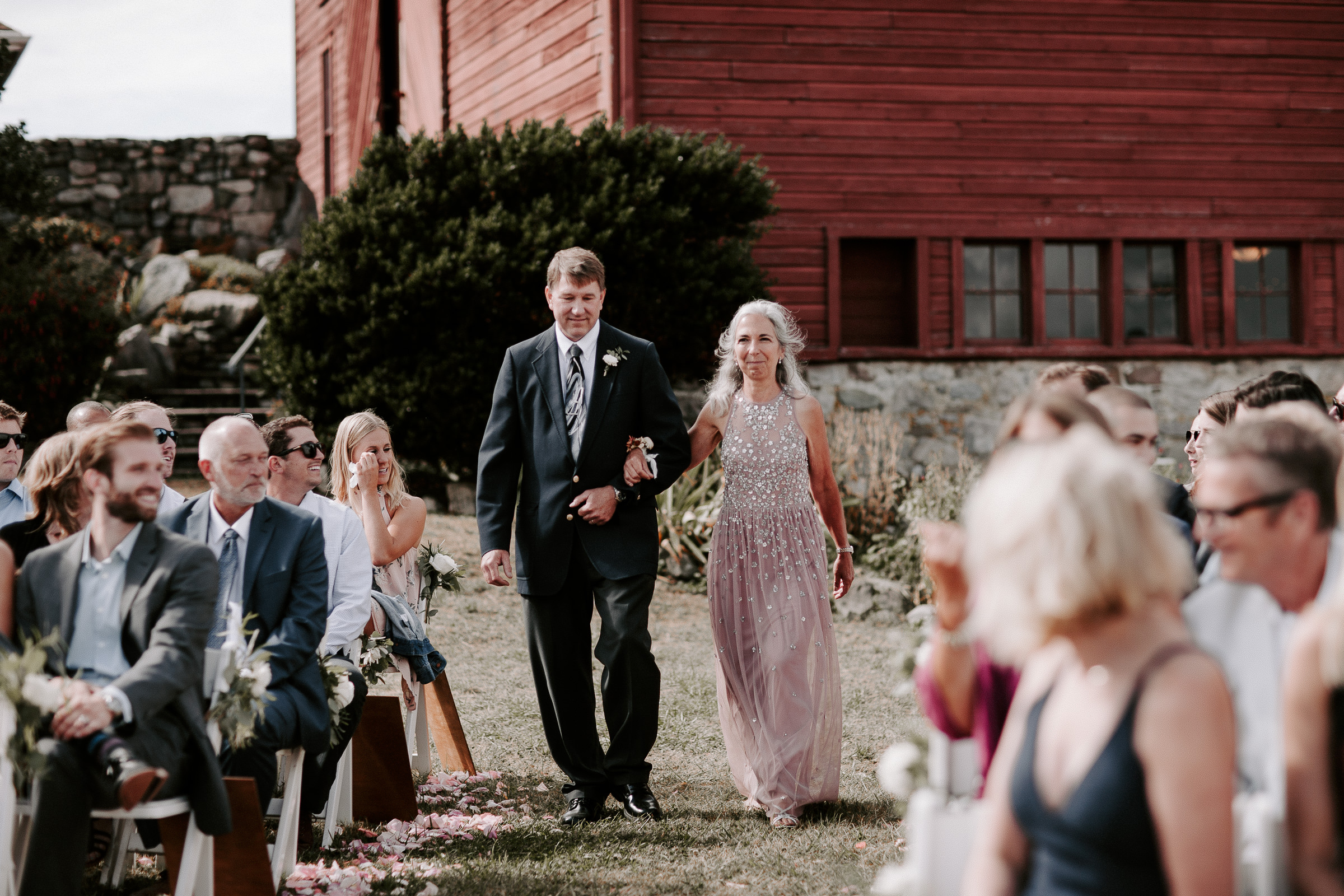 daniellecarissa_emily&andrewwedding_whidbeyisland-2045.jpg