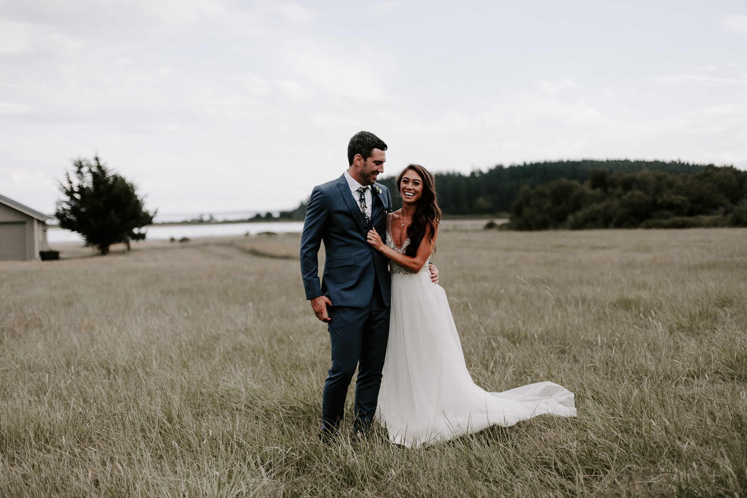 daniellecarissa_emily&andrewwedding_whidbeyisland-3095.jpg