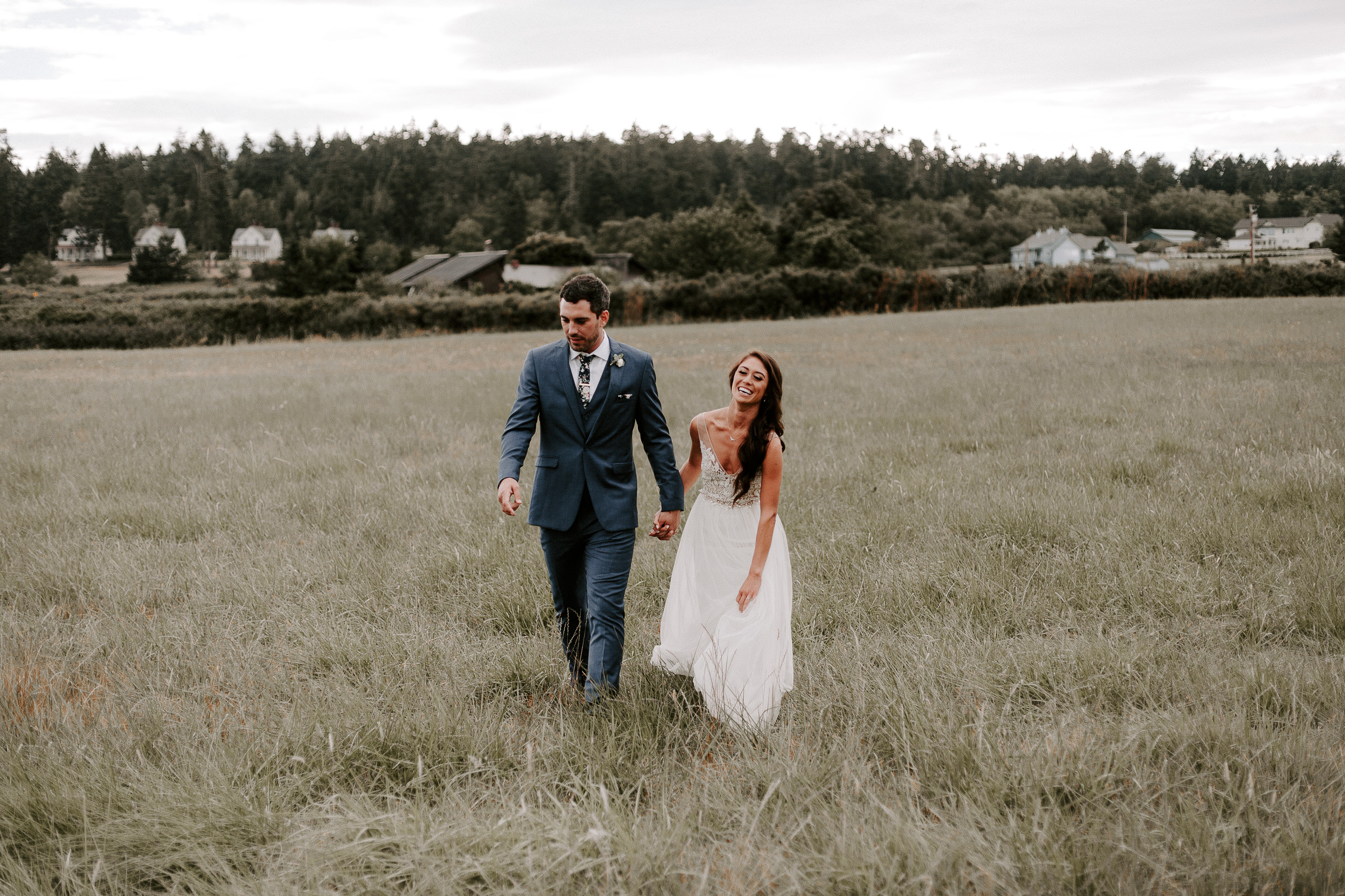 daniellecarissa_emily&andrewwedding_whidbeyisland-3158.jpg