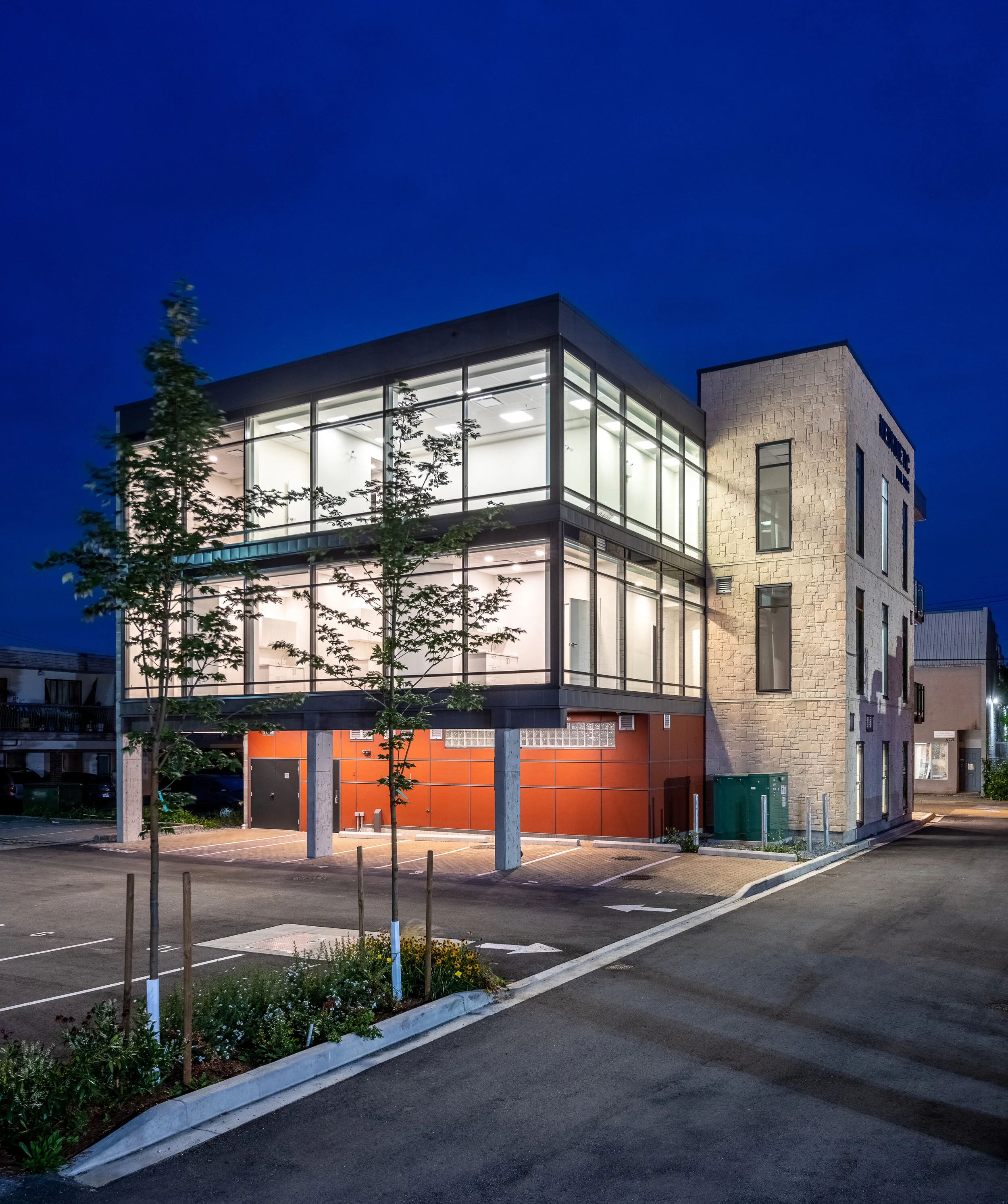 Medkinetic Building