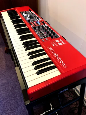 Nord electro 6D 61鍵 純正譜面台付き Nord electro 6D 61鍵 純正譜面台付き - メルカリ