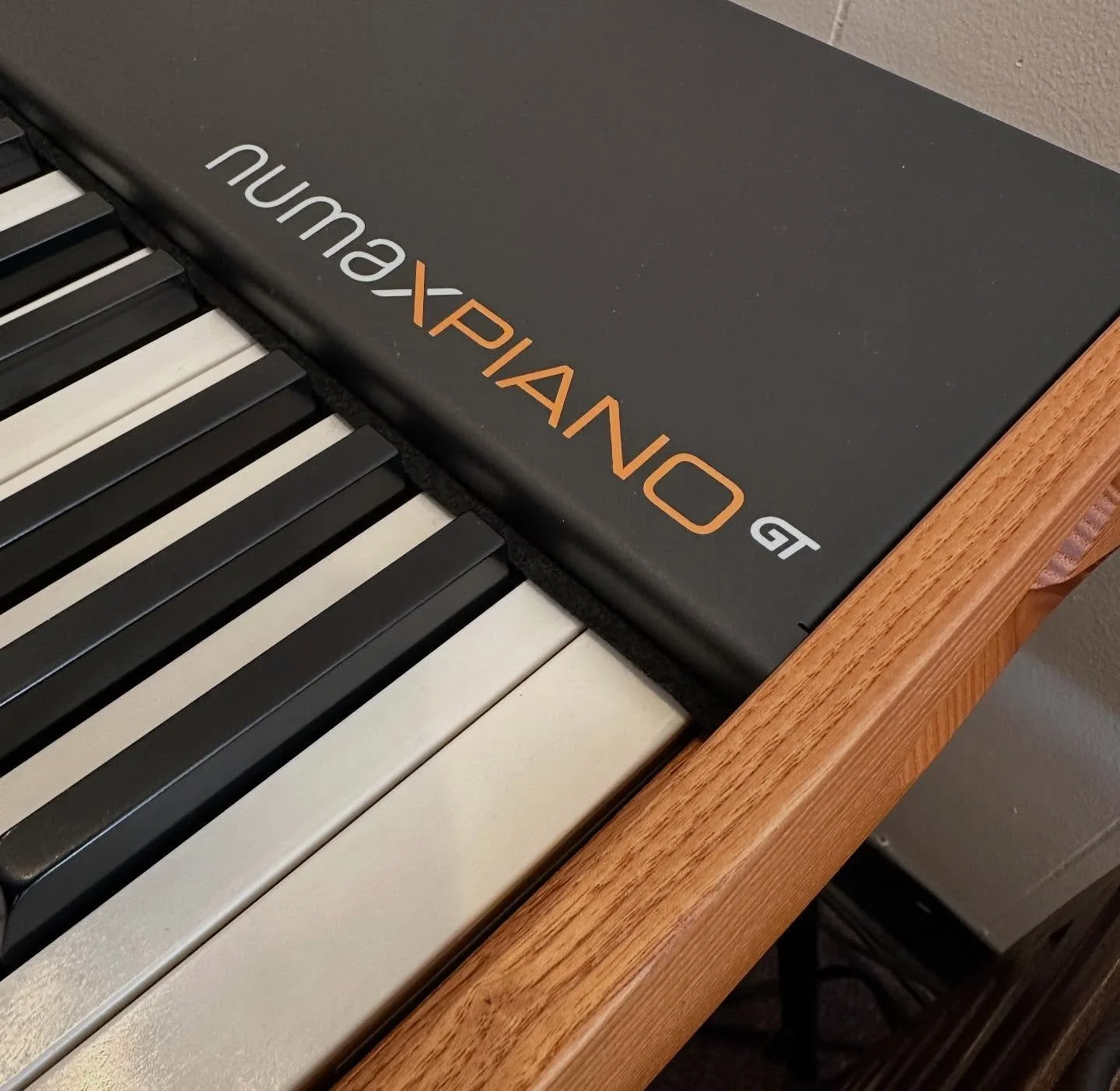 numaxpianogt3.jpg