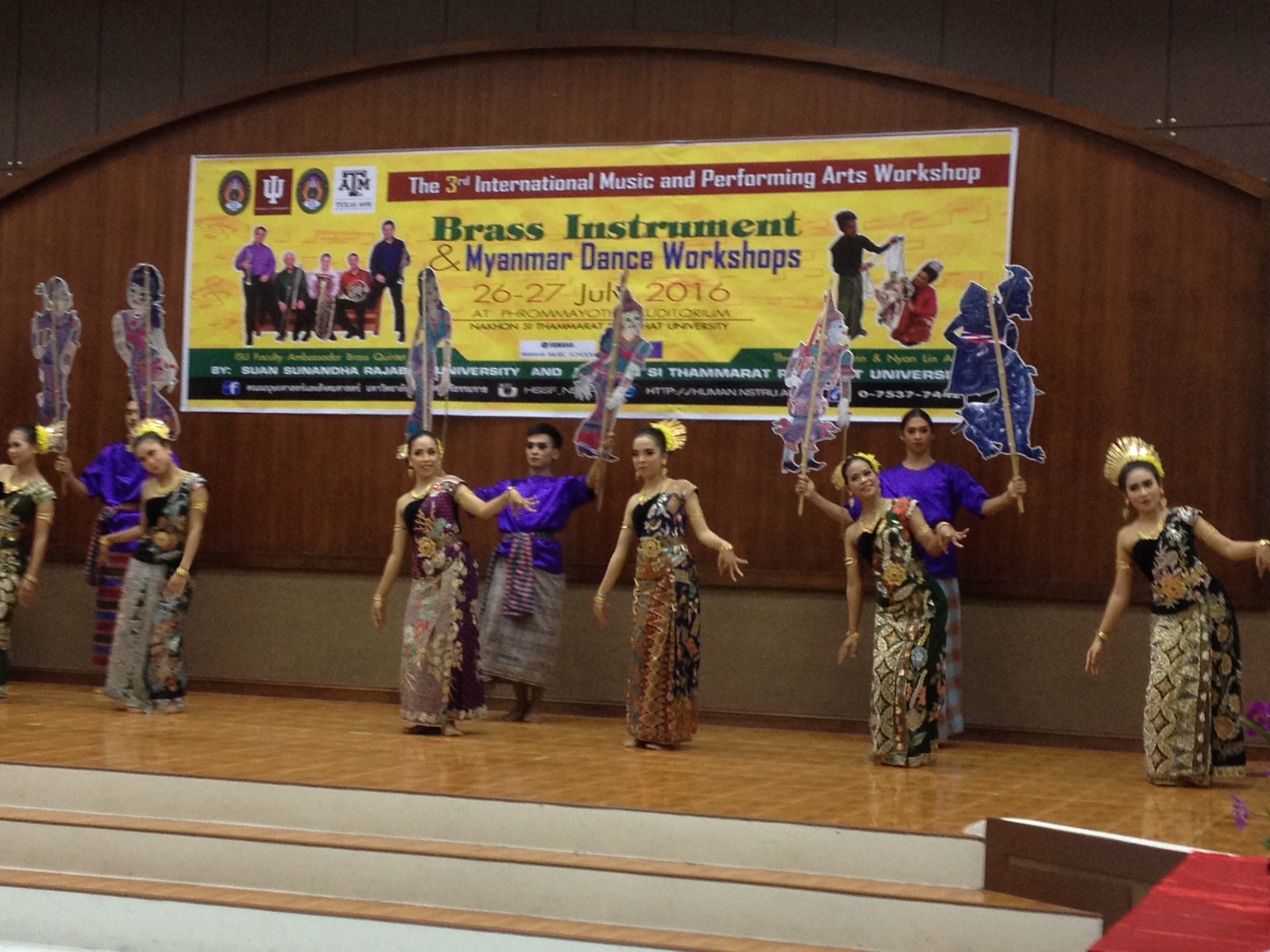 Students rehearse the opening of a dance drama based on nang talung shadow puppets in Nakorn Sri Thammarat. (Photo: Kathy Foley)