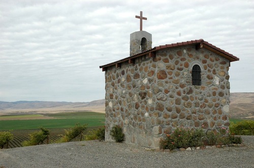 red-willow-vineyard-chapel.jpg