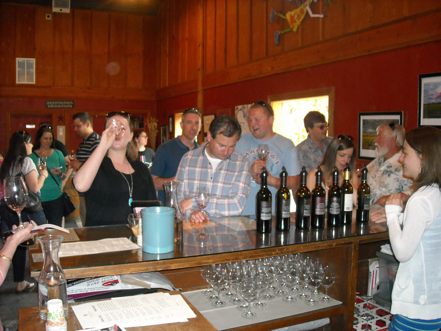 tasting room.jpg