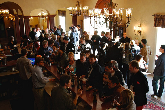 tasting room.jpg