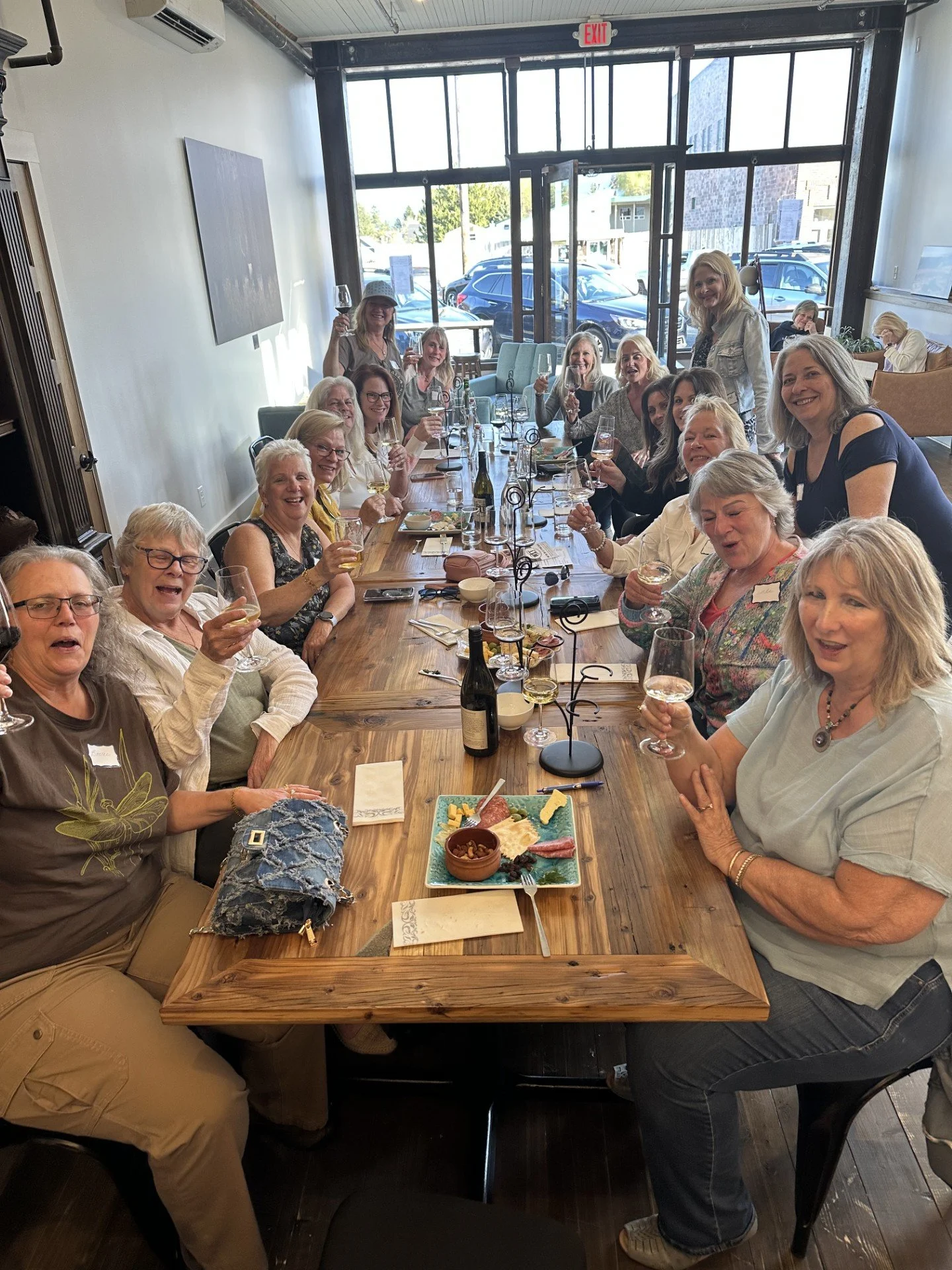 tables and folks.jpg