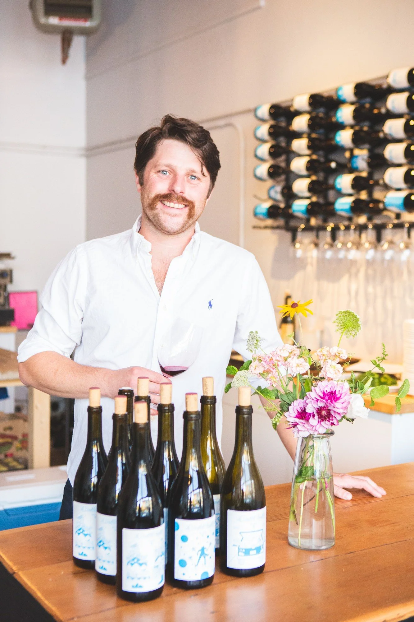 chris in tastng room.jpg