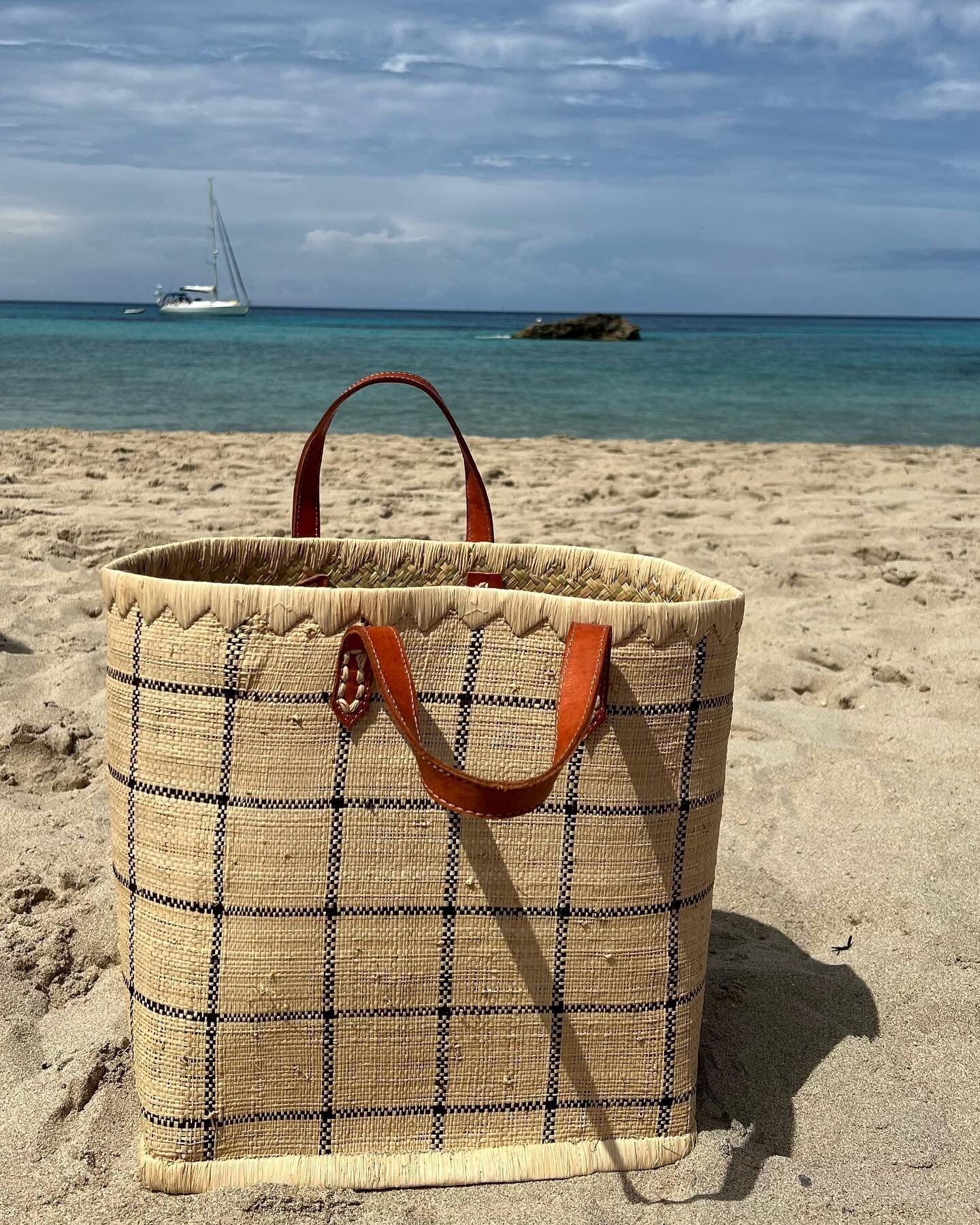 Our beautiful Raffia bags have now landed in store and I couldn&rsquo;t resist snapping this one when on holiday. Raffia is a strong fibre made from the leafs of the Raffia palm, made in Madagascar. A perfect bag for the beach, shopping or our Friday